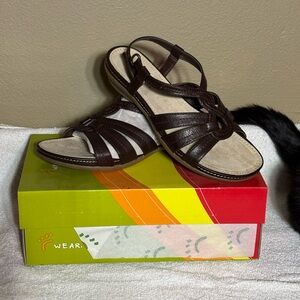 Women’s Brown Strappy Slingback Sandals with Cushioned Footbed